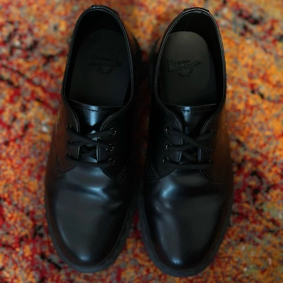 Dr. Martens Black 1461 MONO SMOOTH LEATHER OXFORD SHOES - Picture 3 of 8